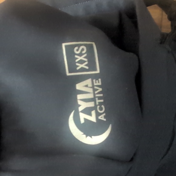 ZYIA Navy Peak Zipper Joggers (Short) 24" XXS - Picture 5 of 7